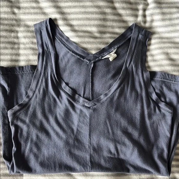3 for $15 bundle of basic cotton V-neck tanks - Picture 3 of 4